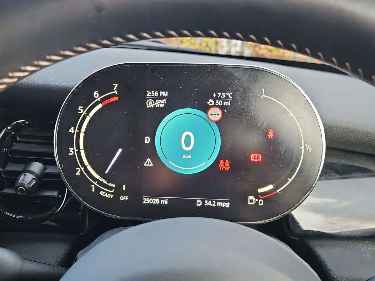 Used MINI Convertible 2023 for sale - 77980054: Photo 9