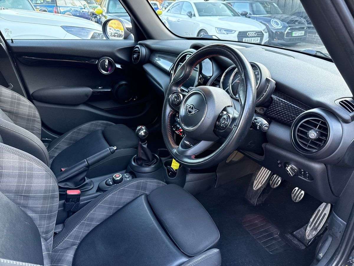 Used MINI Hatch 2019 for sale - 78131826: Photo 15