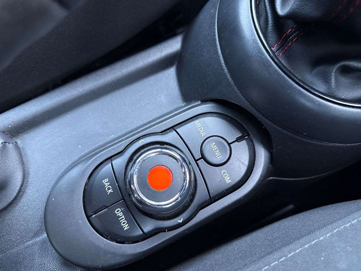 Used MINI Hatch 2019 for sale - 78131826: Photo 22