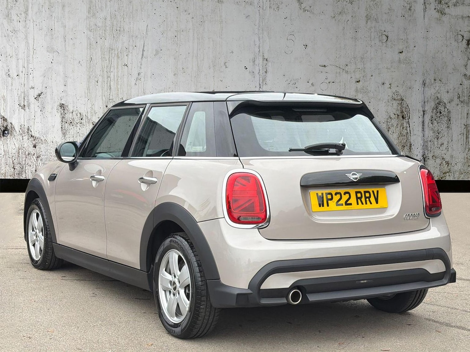 Used MINI Hatch 2022 for sale - 76313867: Photo 2