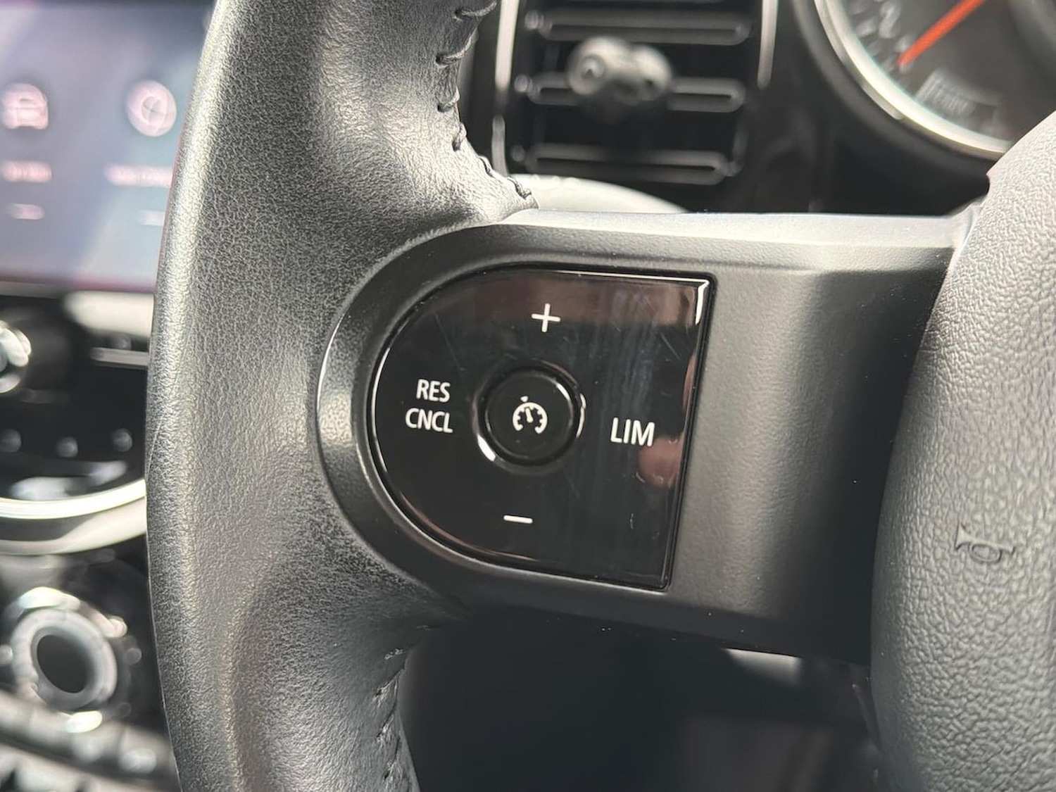 Used MINI Hatch 2022 for sale - 76313867: Photo 25