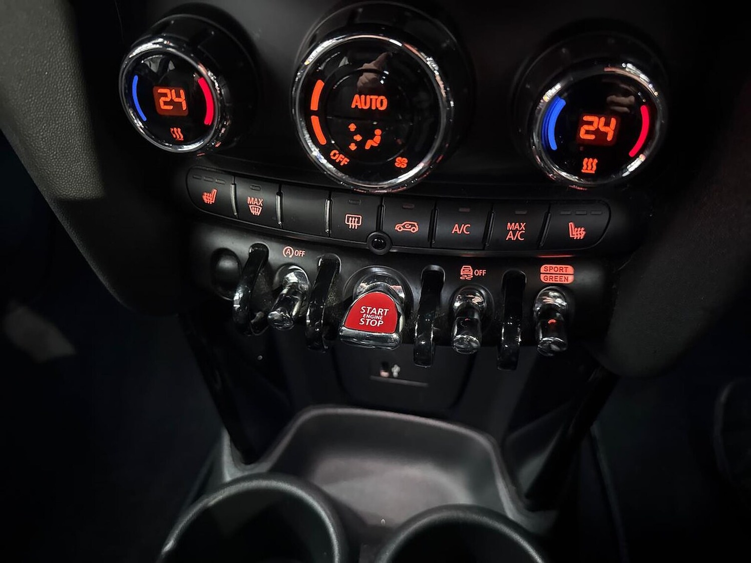 Used MINI Hatch 2022 for sale - 76471100: Photo 12