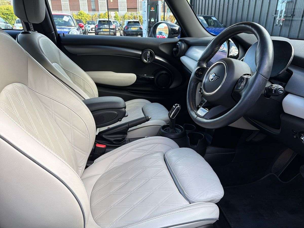 Used MINI Hatch 2021 for sale - 78210218: Photo 21