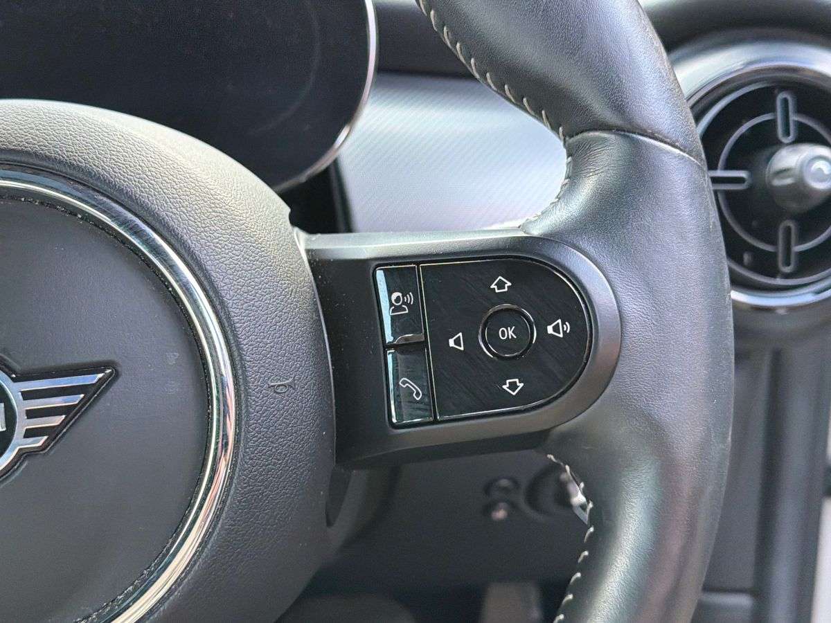 Used MINI Hatch 2021 for sale - 78210218: Photo 26