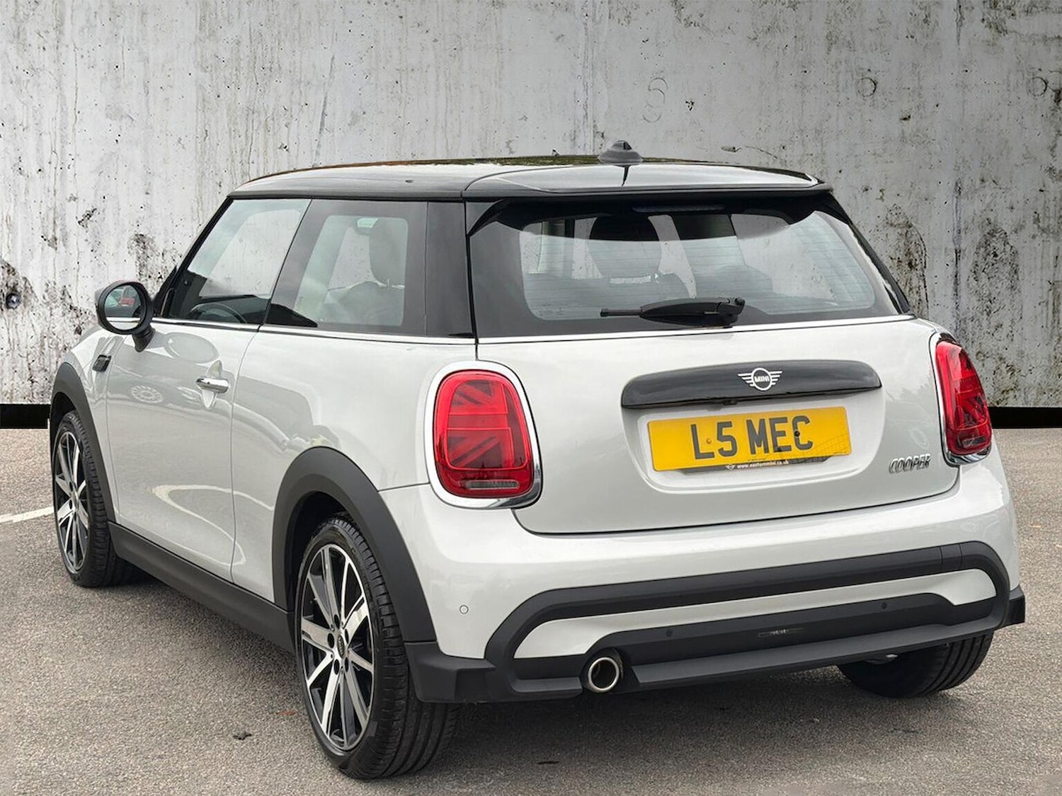 Used MINI Hatch 2022 for sale - 76263235: Photo 2