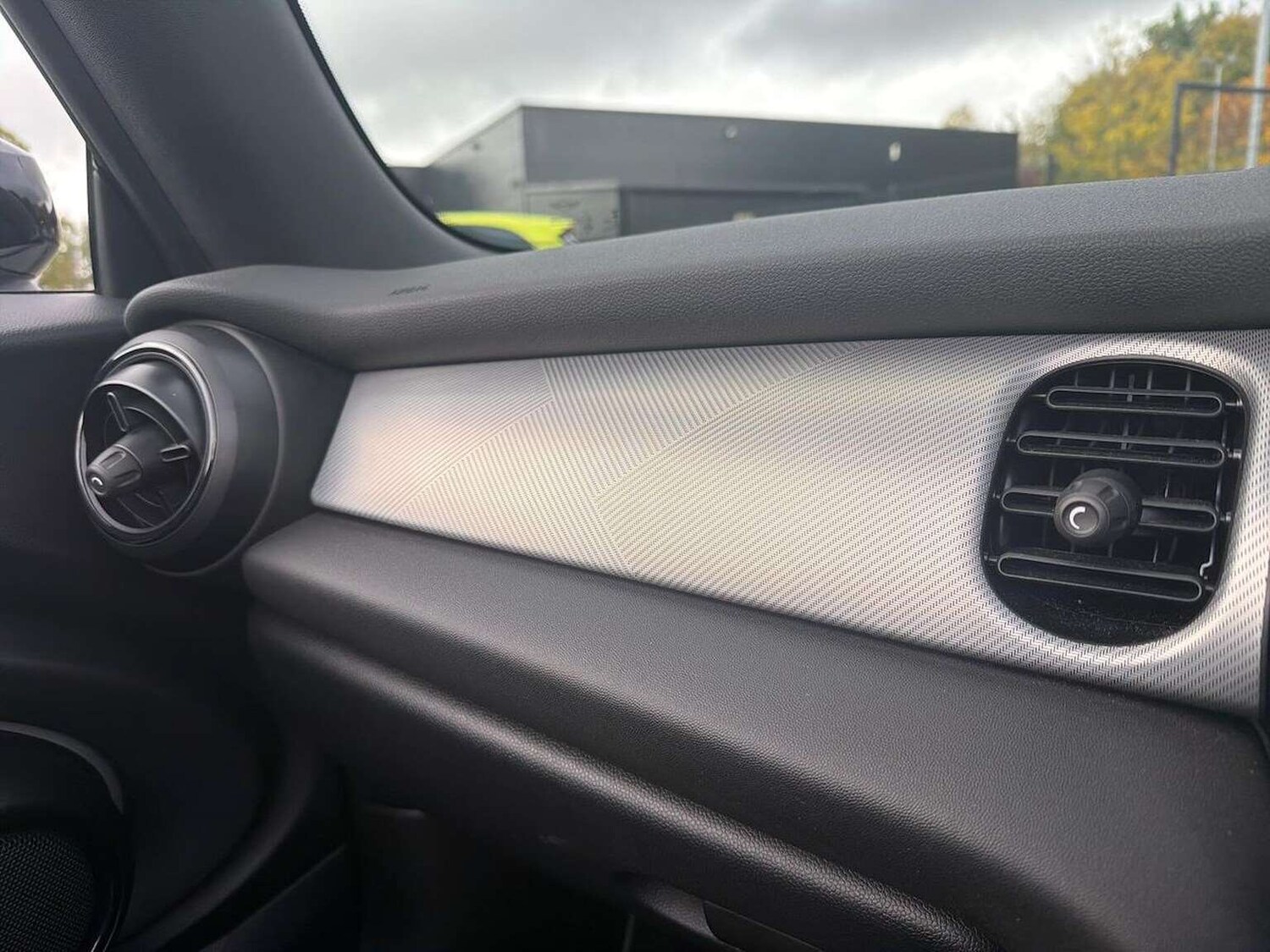 Used MINI Convertible 2022 for sale - 77488502: Photo 24