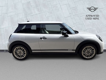 Used MINI Cooper 2025 for sale - 79359942: Photo