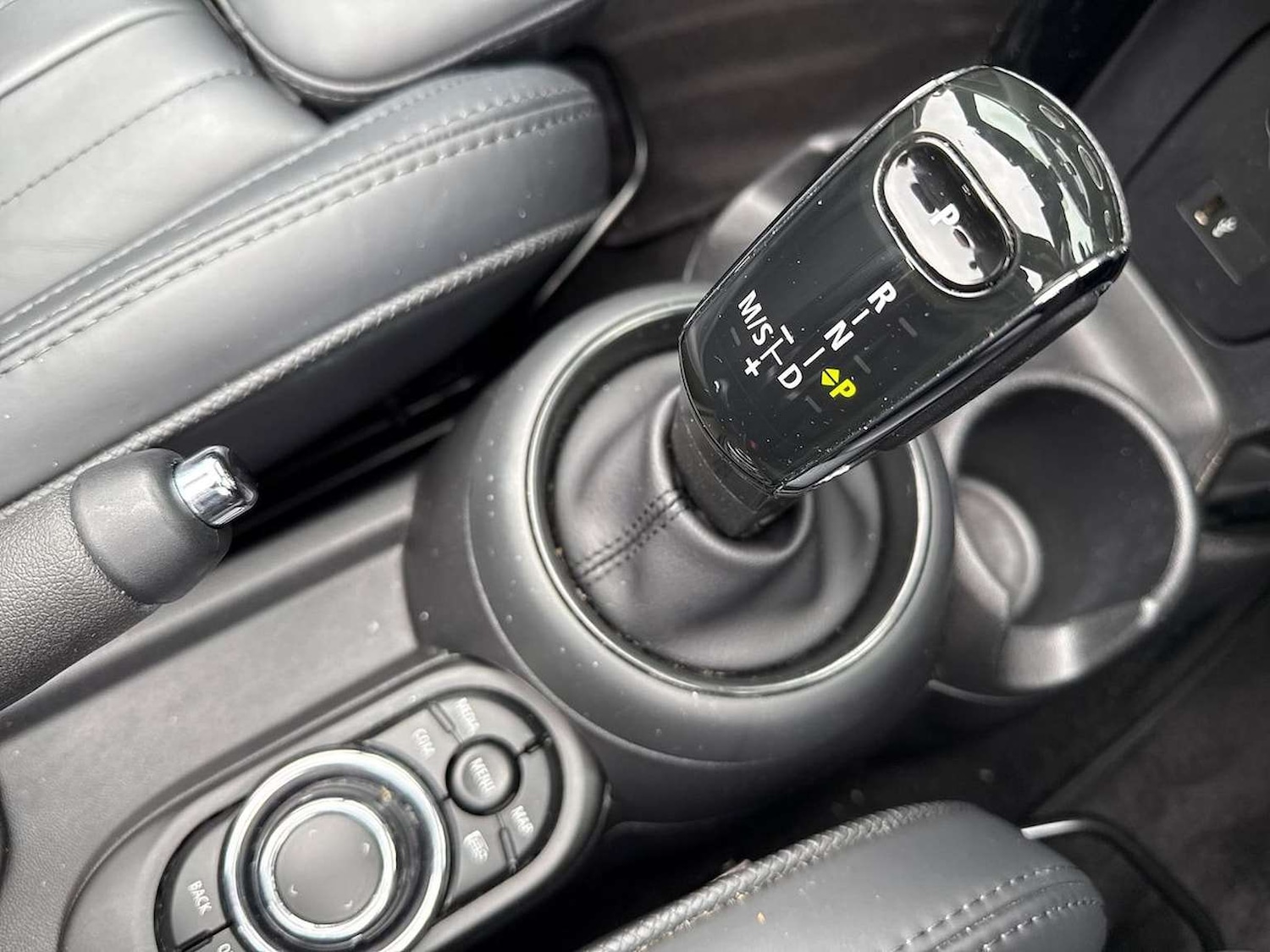 Used MINI Convertible 2022 for sale - 76596260: Photo 13