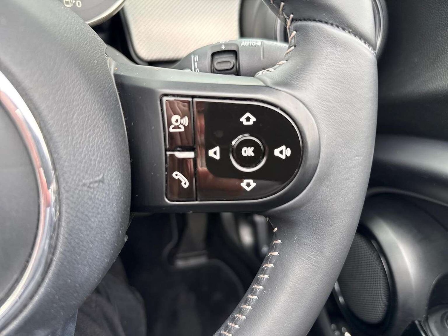 Used MINI Convertible 2022 for sale - 76596260: Photo 26