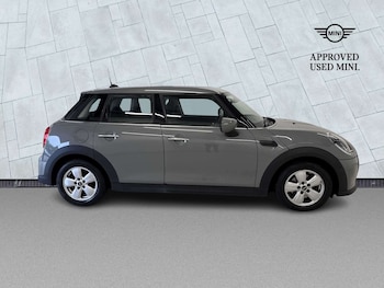 Used MINI Hatch 2022 for sale - 79193771: Photo