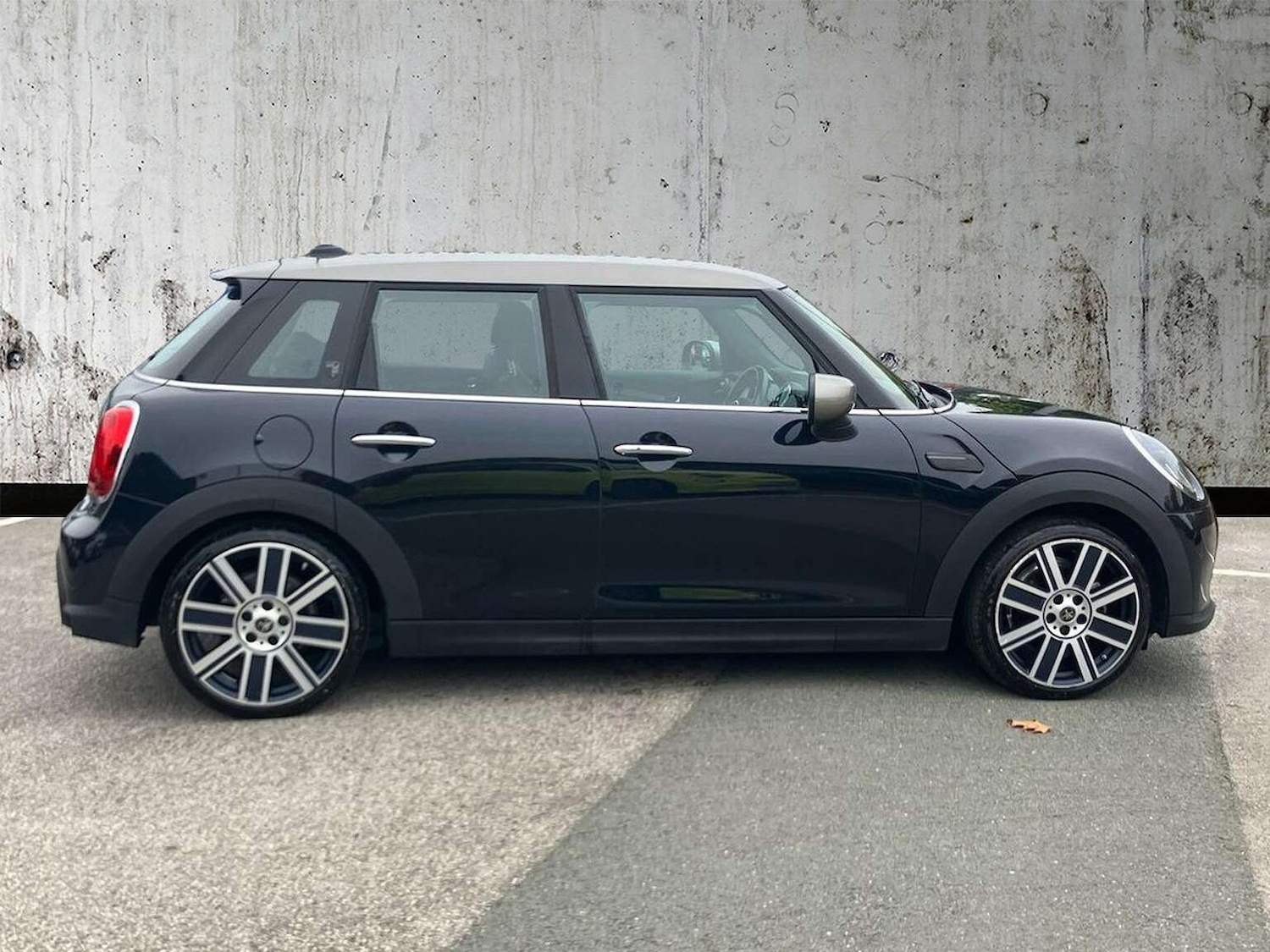 Used MINI Hatch 2022 for sale - 76596431: Photo 3