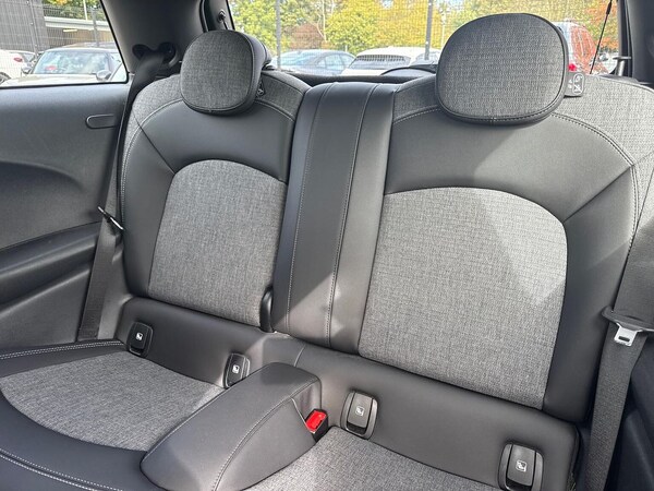 Used MINI Hatch 2021 for sale - 76128945: Photo 17