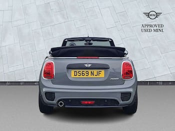 Used MINI Convertible 2019 for sale - 79674245: Photo
