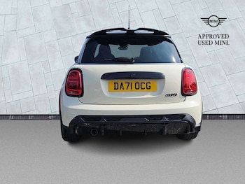 Used MINI Hatch 2021 for sale - 79251945: Photo