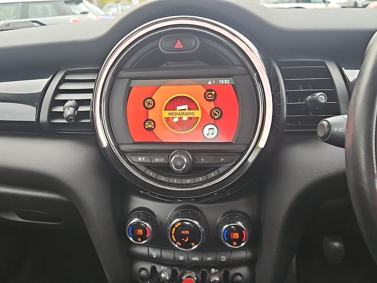 Used MINI Hatch 2018 for sale - 76504926: Photo 11