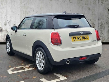 Used MINI Hatch 2018 for sale - 76504926: Photo