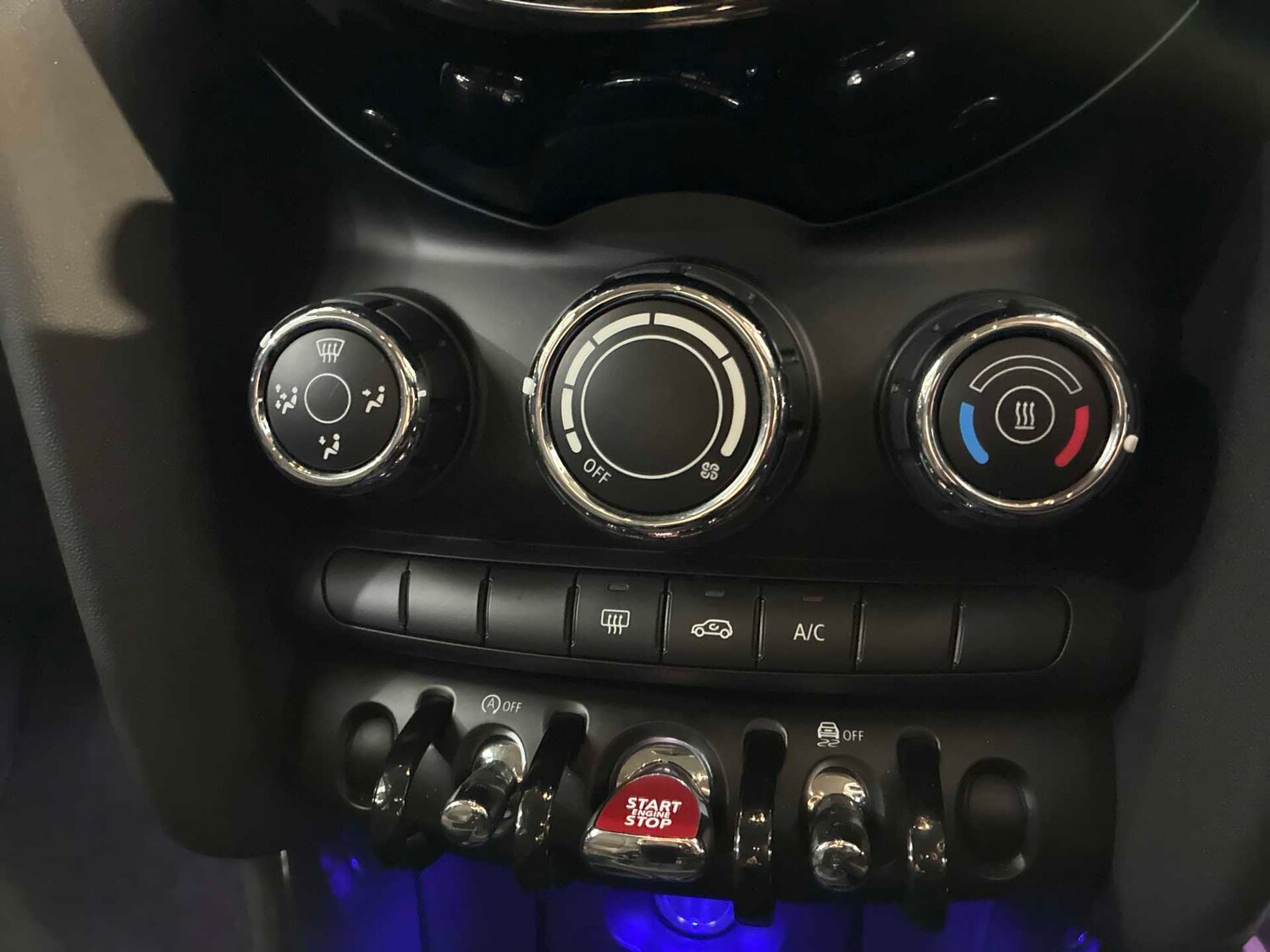 Used MINI Hatch 2020 for sale - 77603742: Photo 12