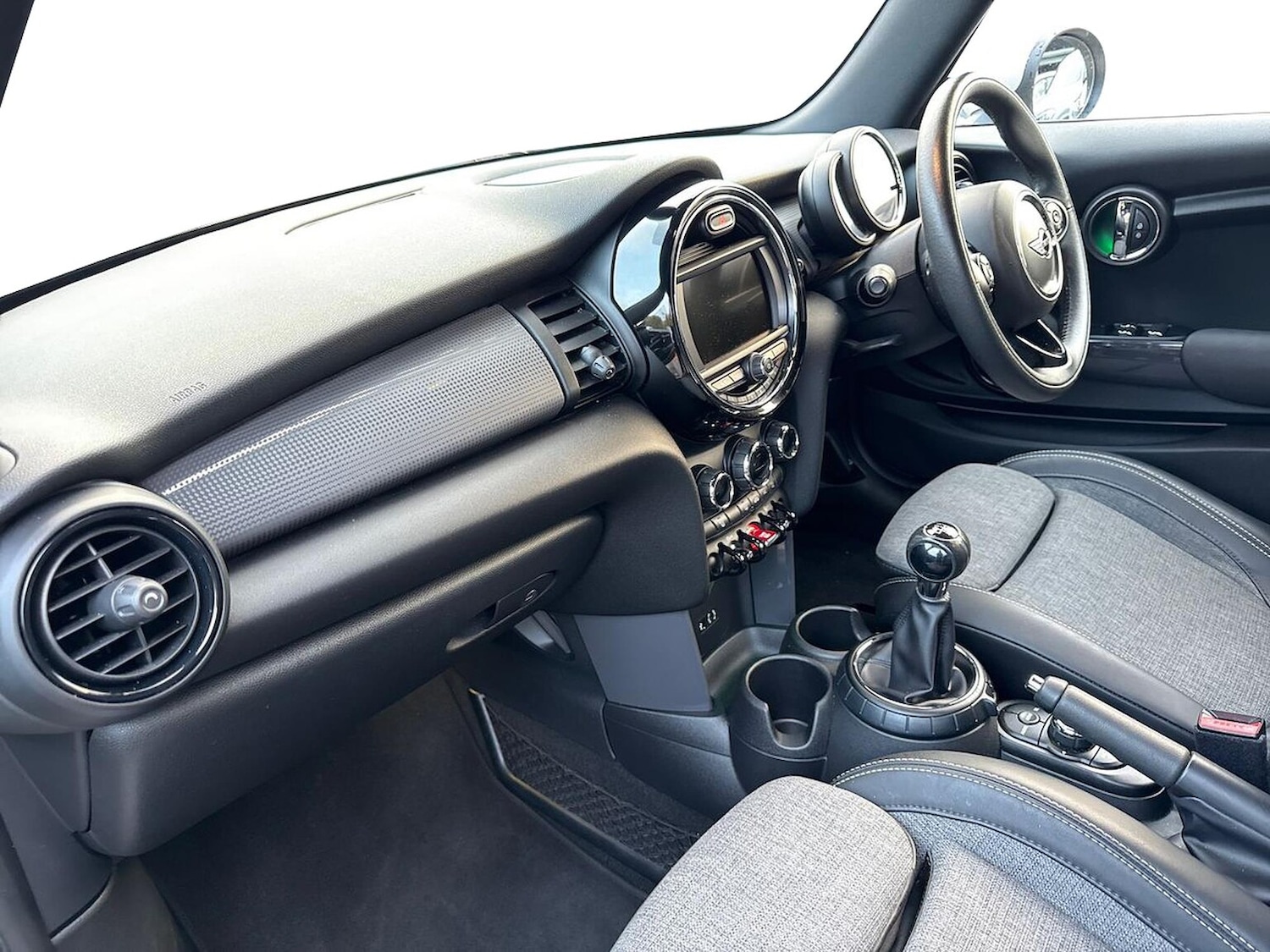 Used MINI Convertible 2017 for sale - 76387212: Photo 7