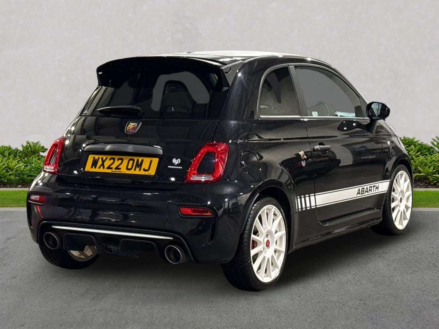 Used Abarth 695 2022 for sale - 76643585: Photo 18