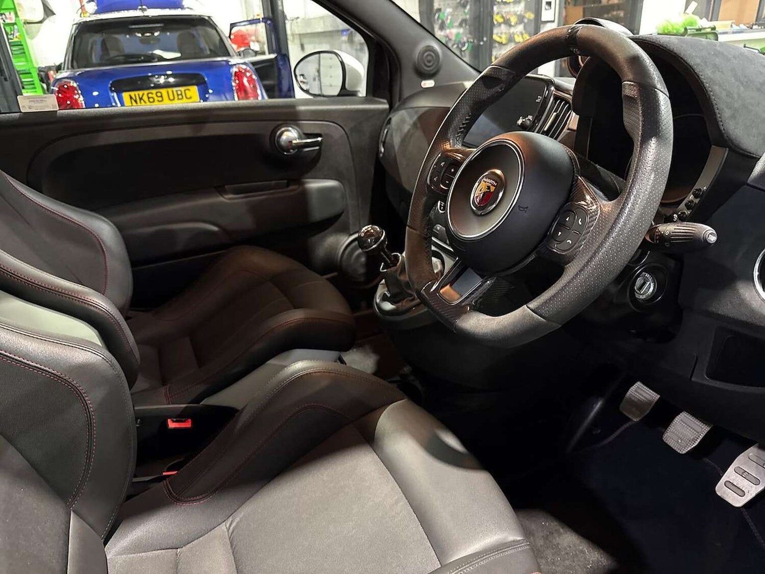 Used Abarth 695 2022 for sale - 76643585: Photo 21