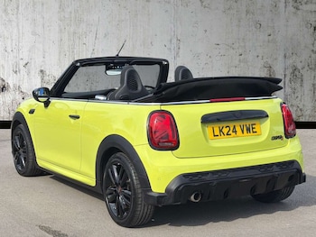 Used MINI Convertible 2024 for sale - 78485237: Photo