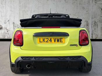 Used MINI Convertible 2024 for sale - 78485237: Photo