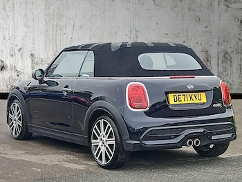 Used MINI Convertible 2021 for sale - 76418213: Photo