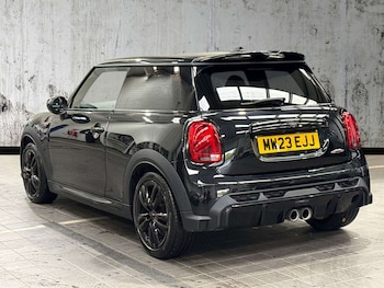 Used MINI Hatch 2023 for sale - 78312062: Photo