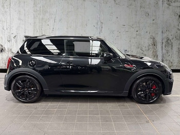 Used MINI Hatch 2023 for sale - 78312062: Photo