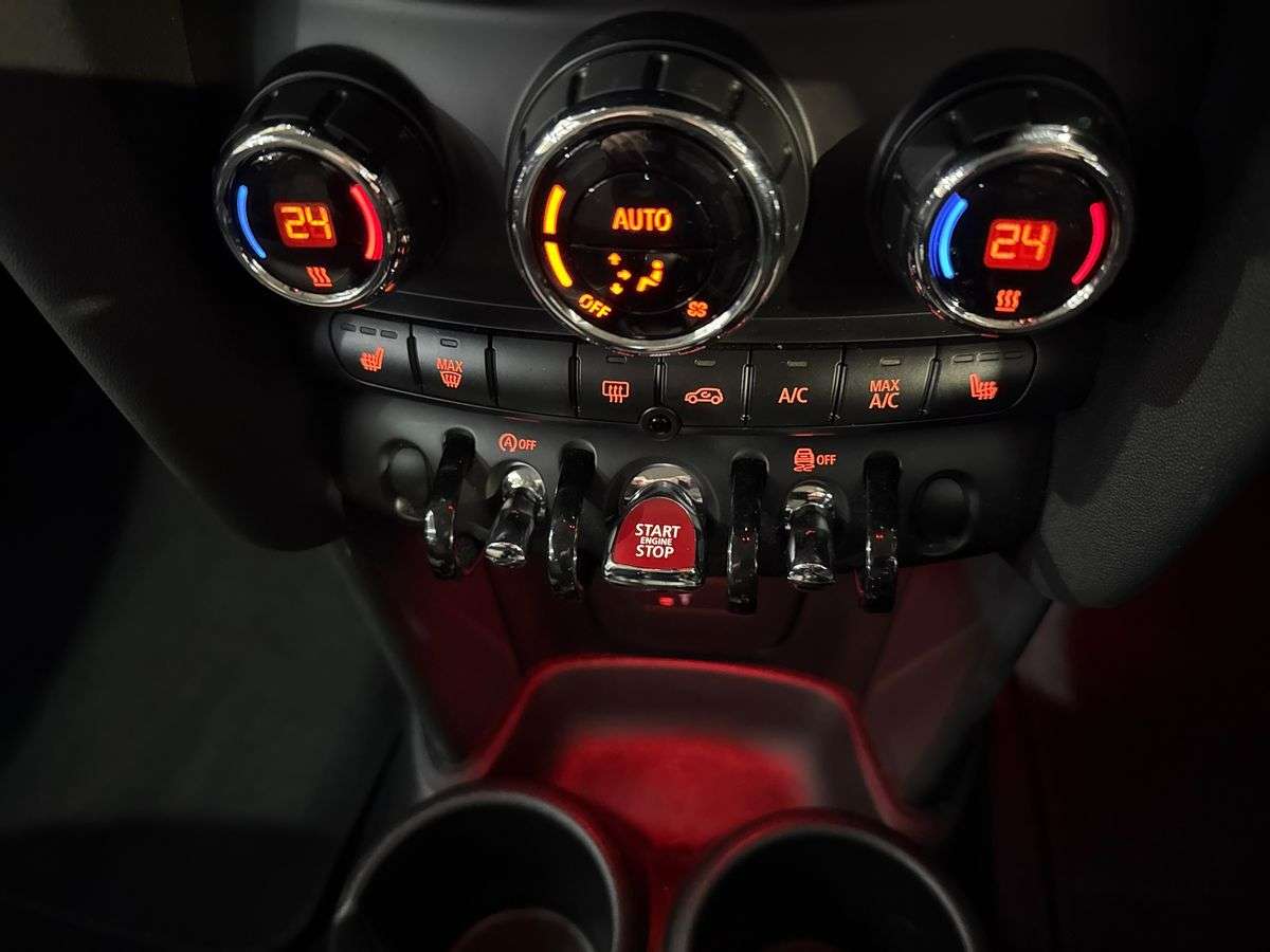 Used MINI Hatch 2019 for sale - 78131776: Photo 11