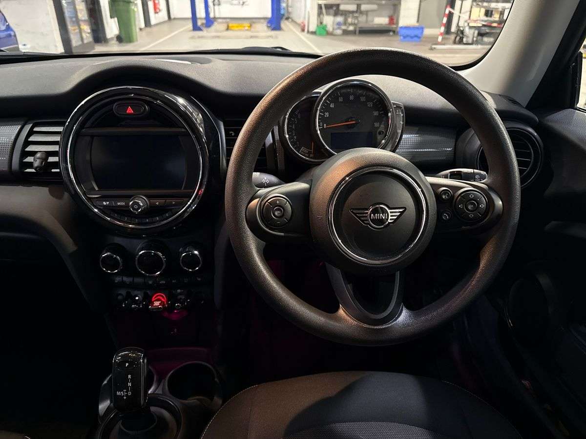 Used MINI Hatch 2019 for sale - 78131776: Photo 8