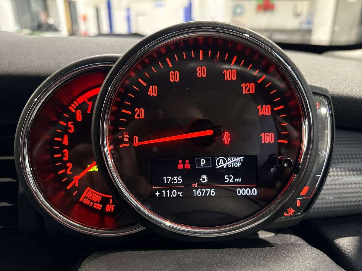 Used MINI Hatch 2019 for sale - 78131776: Photo 9