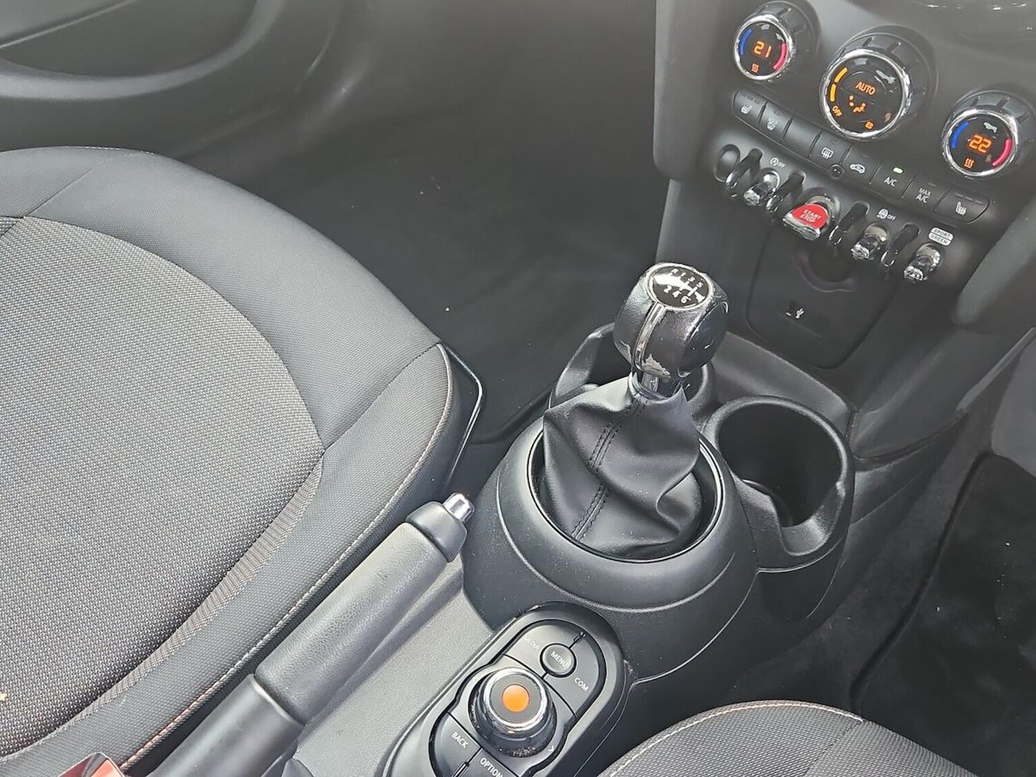 Used MINI Hatch 2019 for sale - 76450543: Photo 22