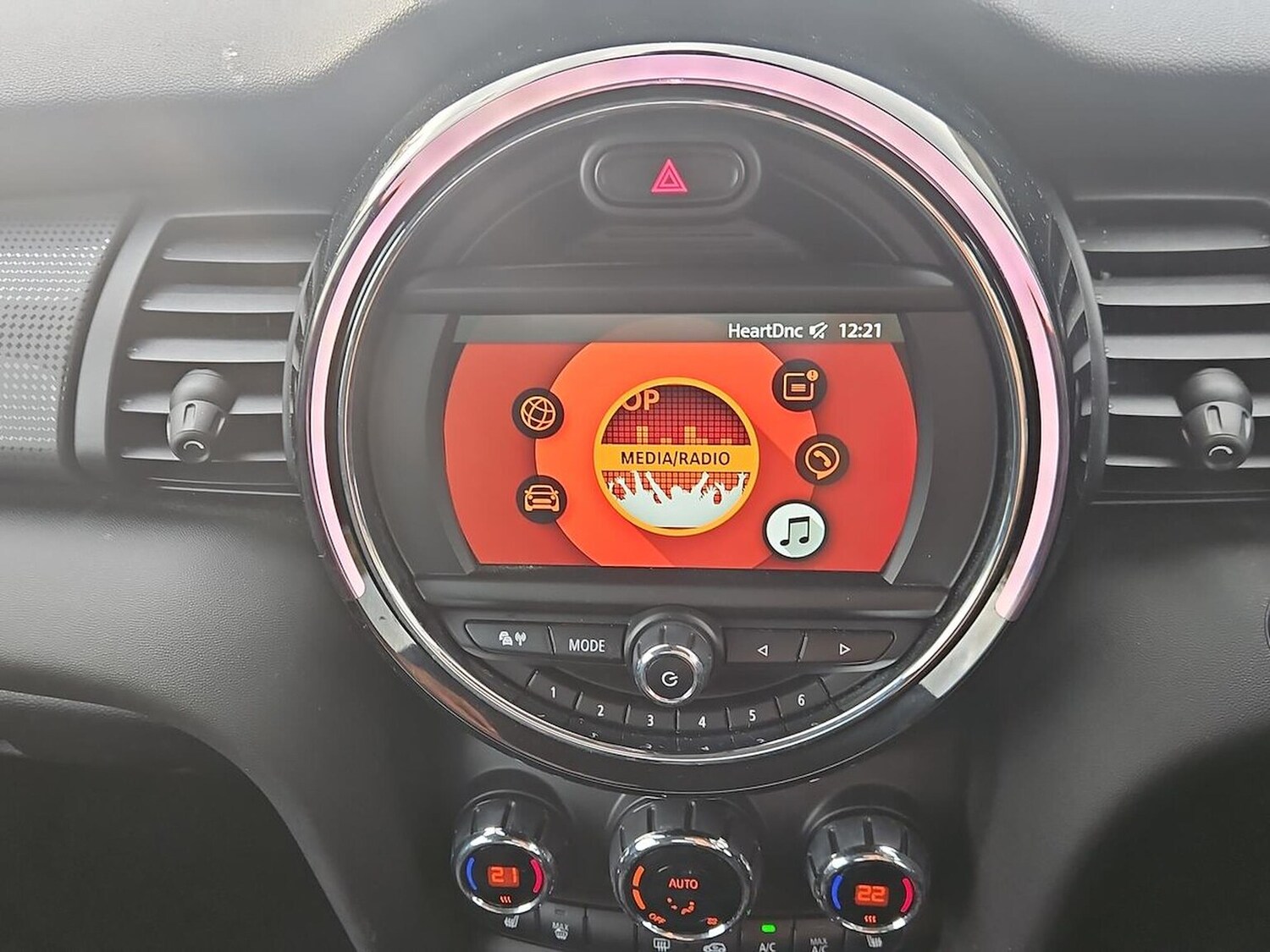 Used MINI Hatch 2019 for sale - 76450543: Photo 29