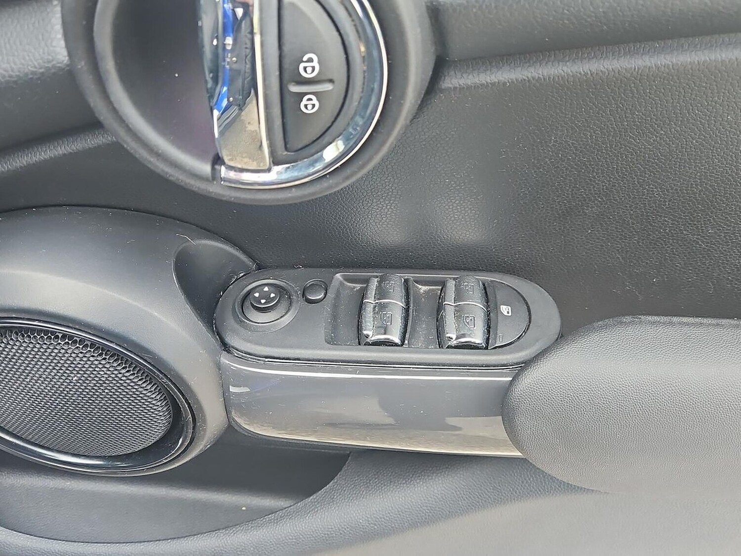 Used MINI Hatch 2019 for sale - 76450543: Photo 31