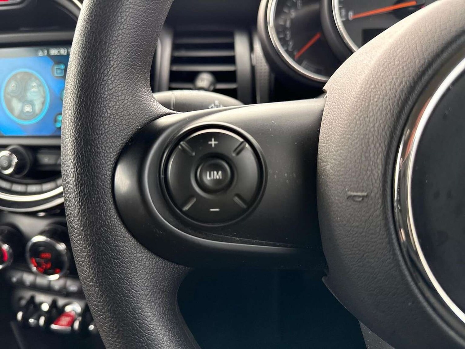 Used MINI Hatch 2021 for sale - 76596191: Photo 25