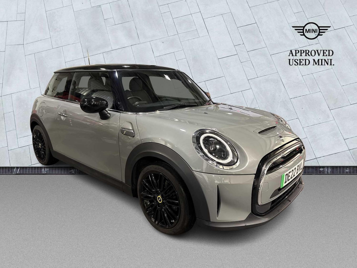 Used MINI Hatch 2022 for sale - 76770098: Photo 1