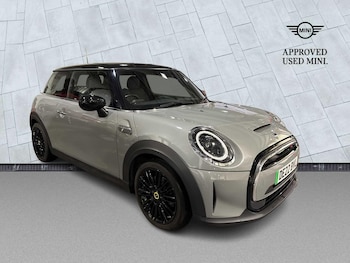 2022 - 135kW Cooper S Level 2 33kWh 3dr Auto