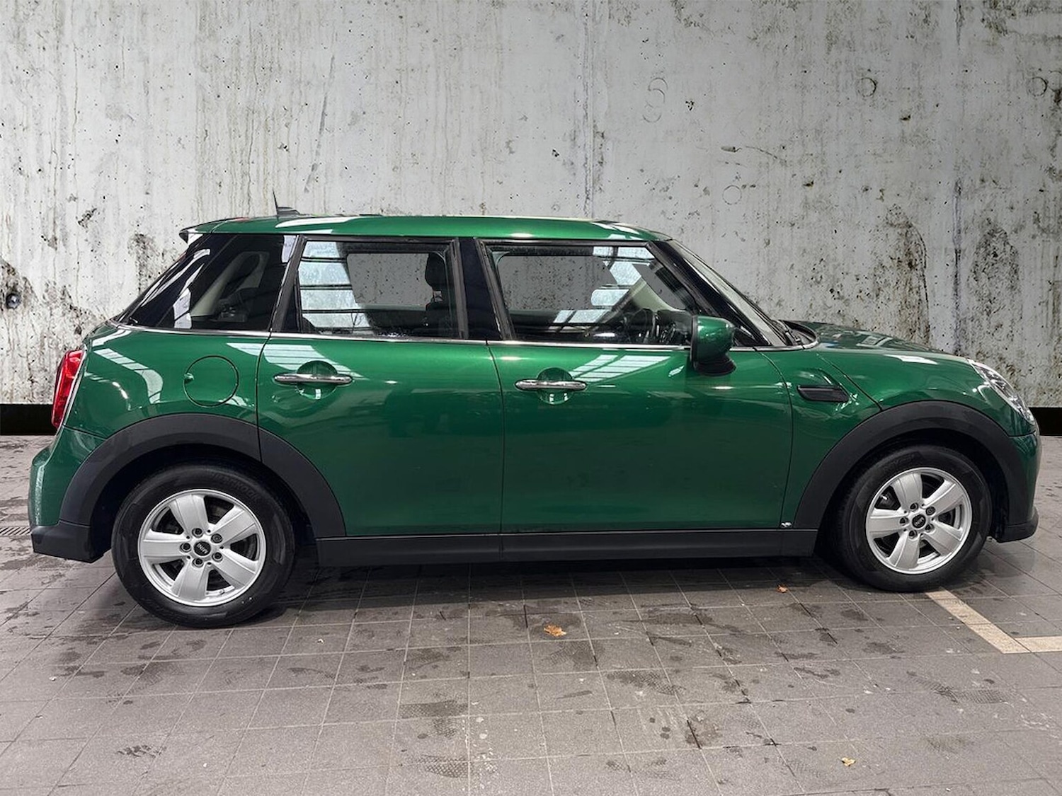 Used MINI Hatch 2021 for sale - 76464652: Photo 3