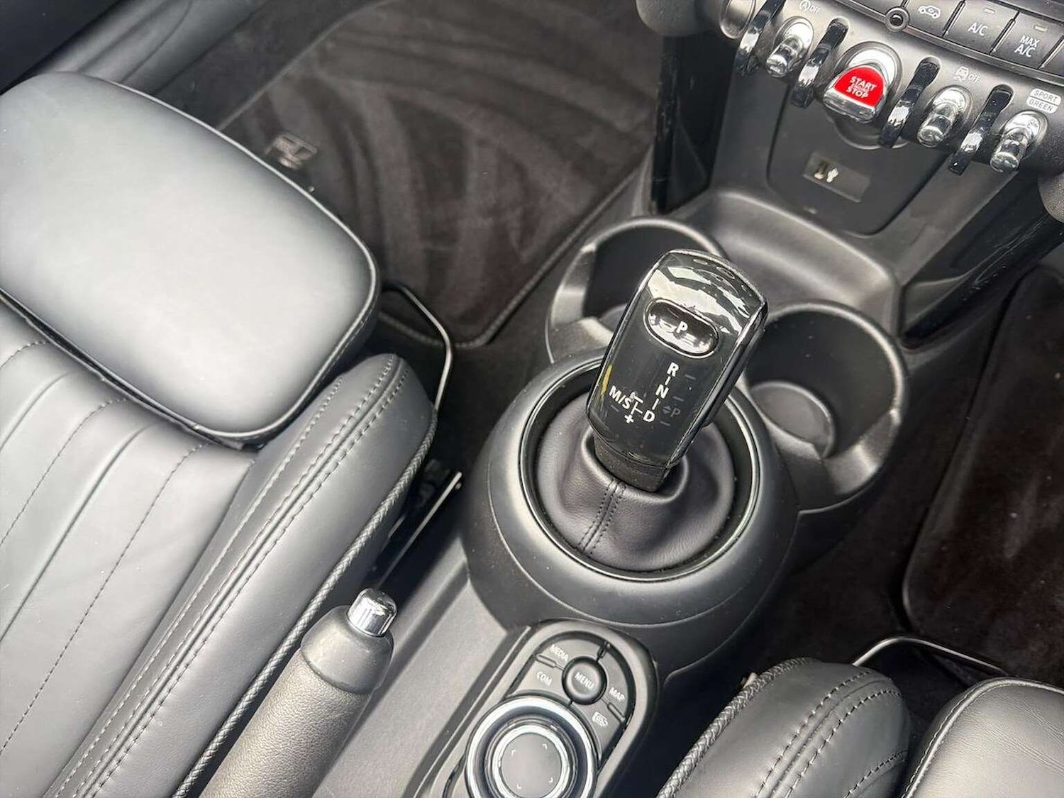 Used MINI Convertible 2022 for sale - 76596150: Photo 13