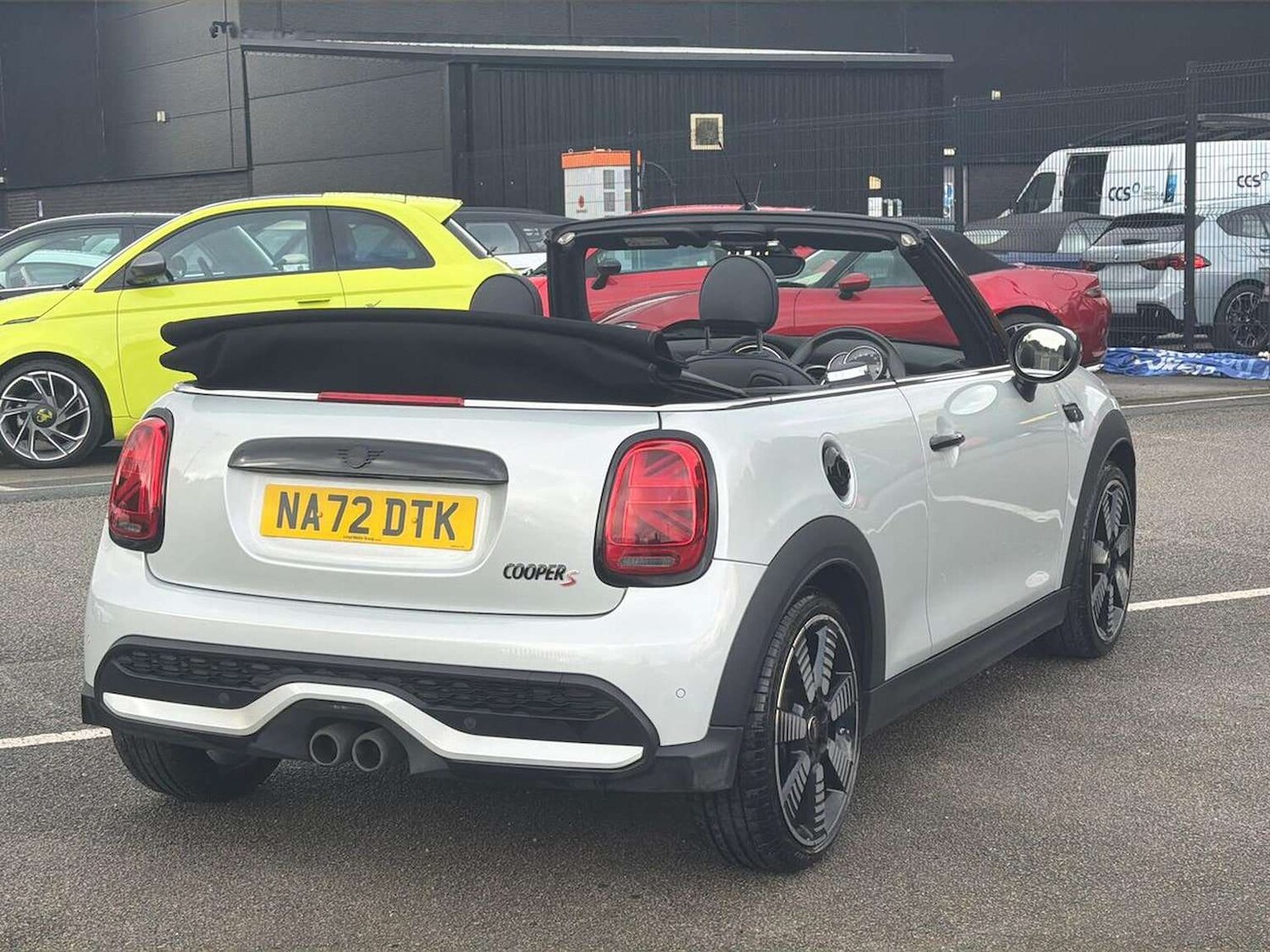Used MINI Convertible 2022 for sale - 76596150: Photo 18