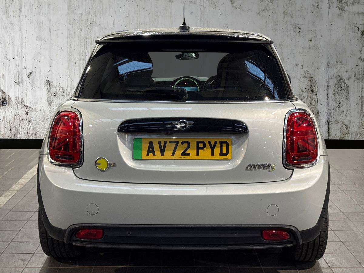 Used MINI Hatch 2022 for sale - 78196129: Photo 4