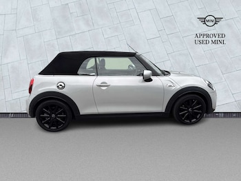 Used MINI Convertible 2021 for sale - 78716678: Photo