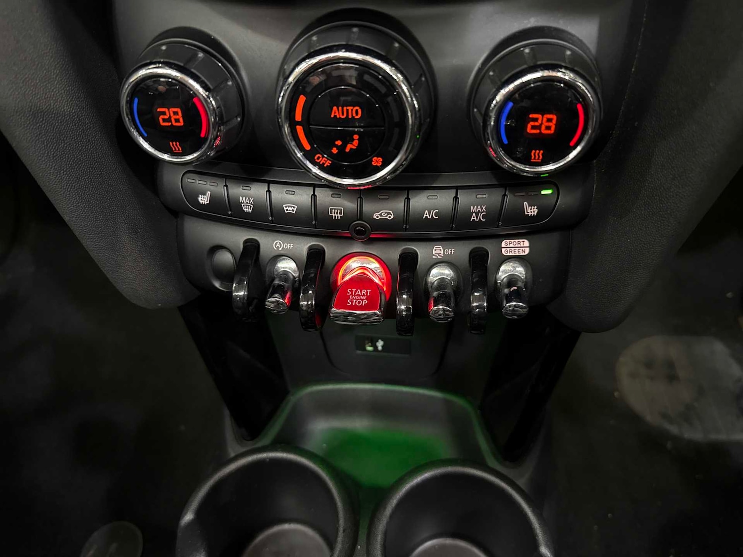 Used MINI Convertible 2018 for sale - 76879675: Photo 11