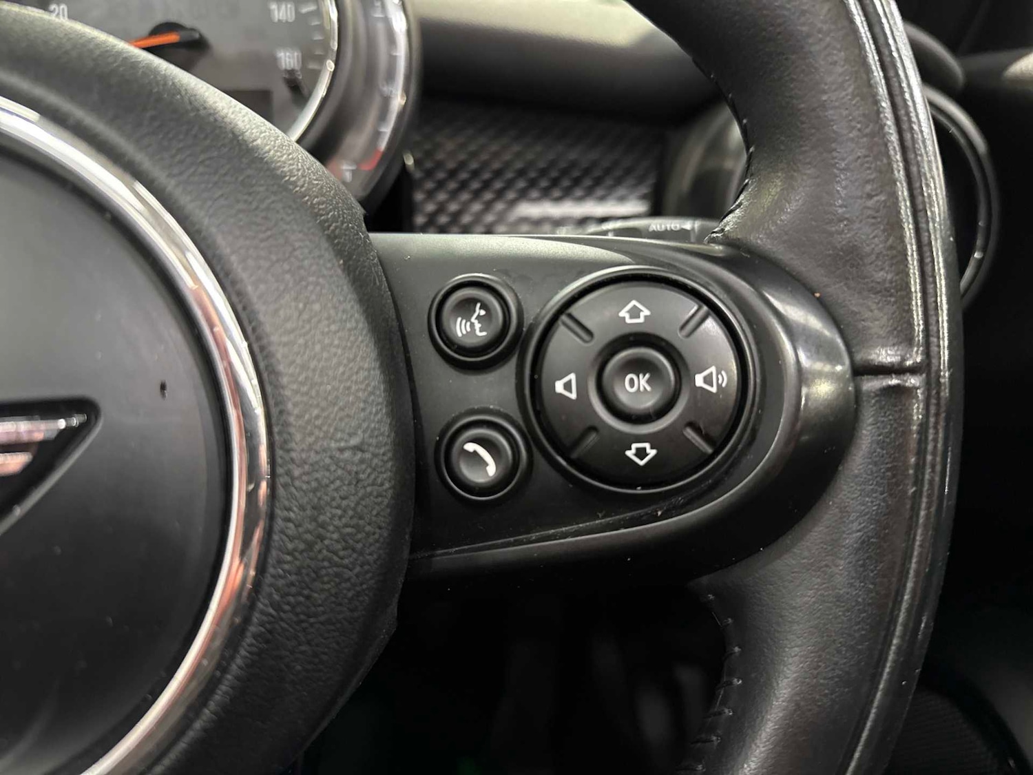 Used MINI Convertible 2018 for sale - 76879675: Photo 25