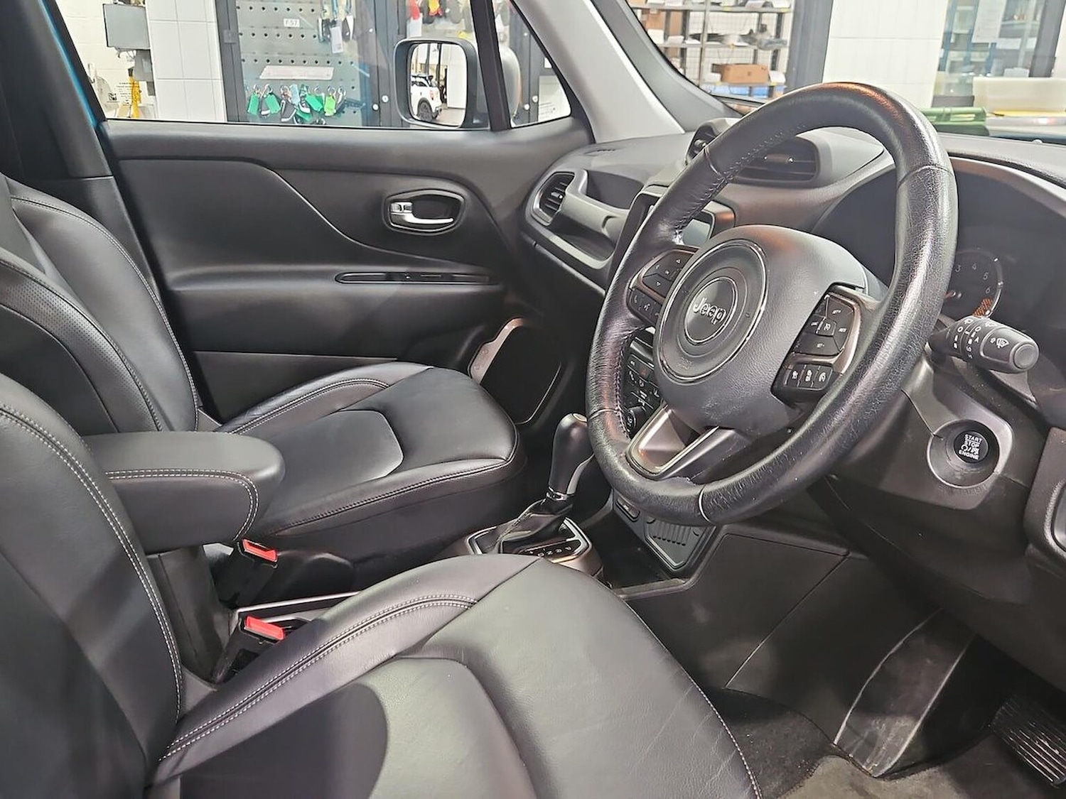 Used Jeep Renegade 2022 for sale - 76363385: Photo 21