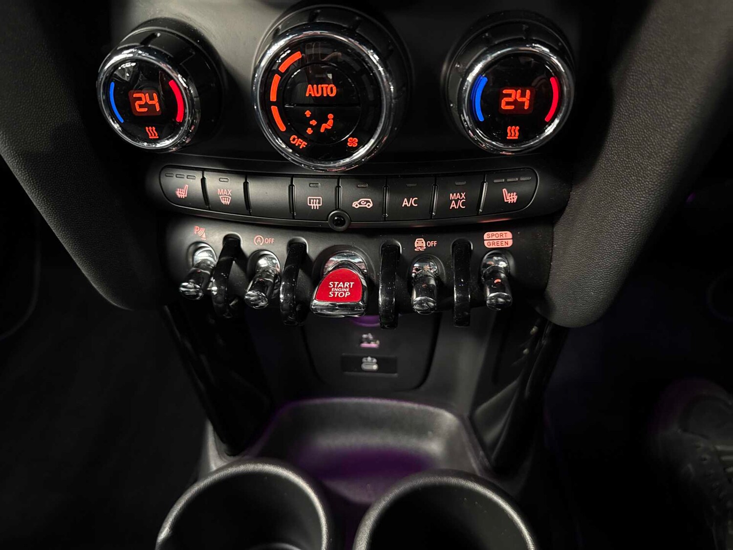 Used MINI Hatch 2022 for sale - 77676289: Photo 12