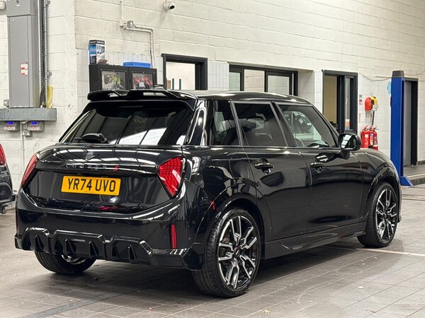 Used MINI Cooper 2024 for sale - 76237010: Photo 18