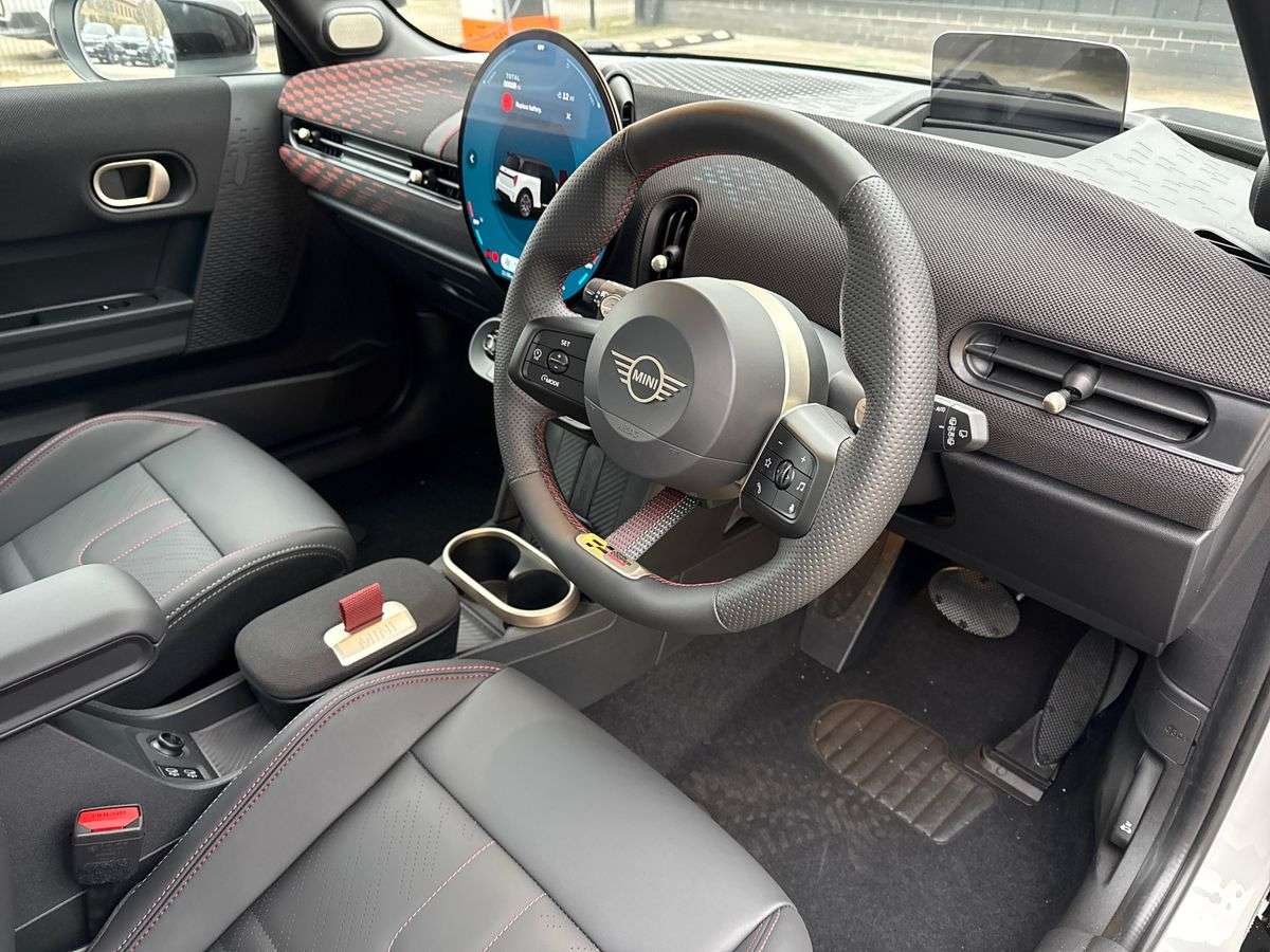 Used MINI Cooper 2025 for sale - 77556043: Photo 15