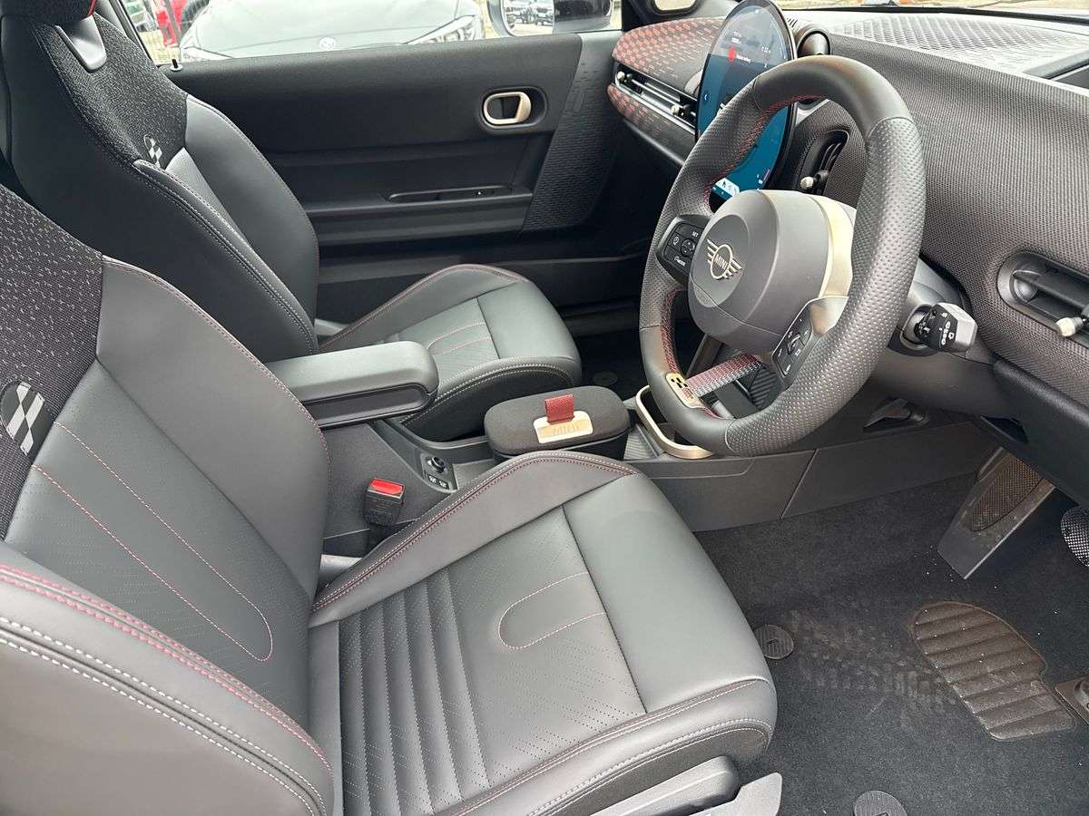 Used MINI Cooper 2025 for sale - 77556043: Photo 21